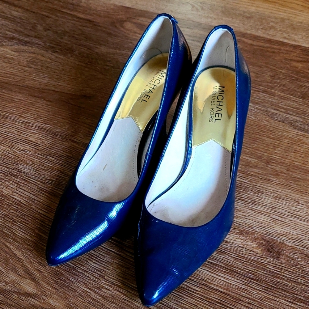 RESERVED - EUC Michael Kors Navy Blue Heels